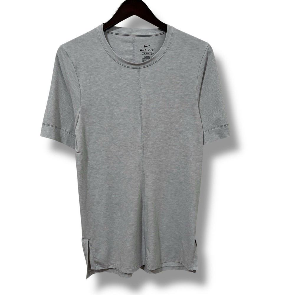 Nike Dri-Fit Men's Slim Fit Performance Training T Shirt Gray Size Small 17.5x30